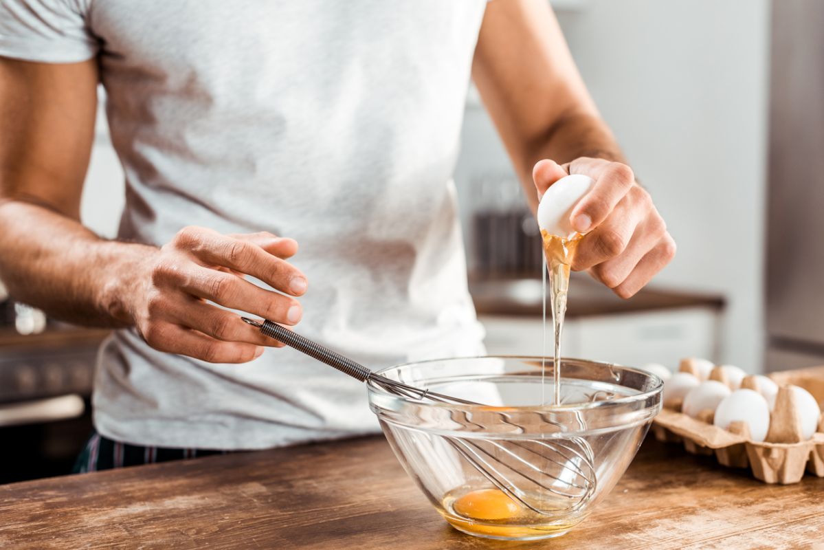 Un athlète consomme 1 000 œufs en un mois : voici son expérience incroyable