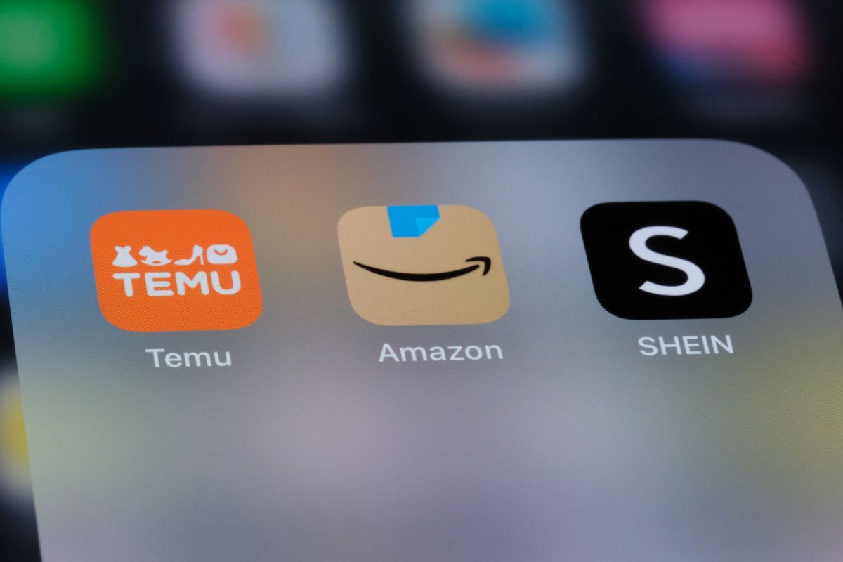 Colis en ligne : le coût caché de l'e-commerce à bas prix