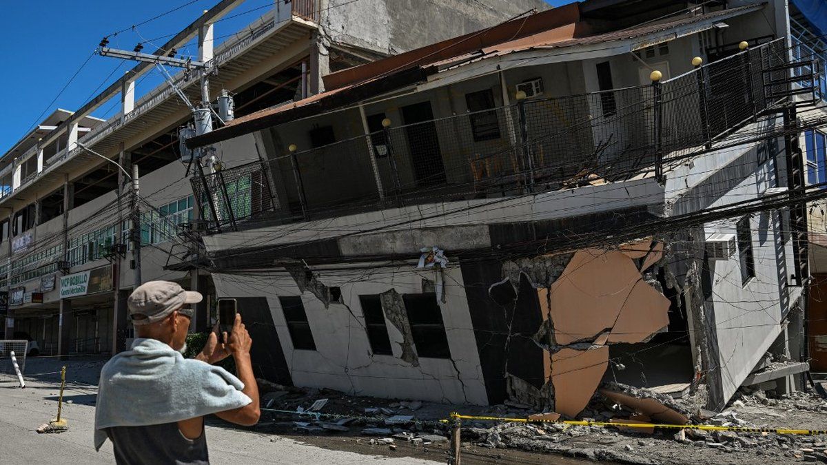 Séisme dévastateur aux Philippines : la situation critique des victimes