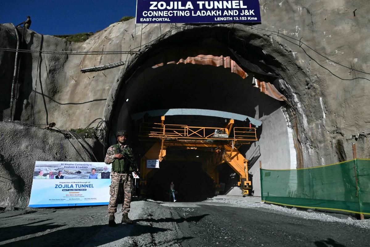 L'Inde ouvre un tunnel stratégique face à la Chine