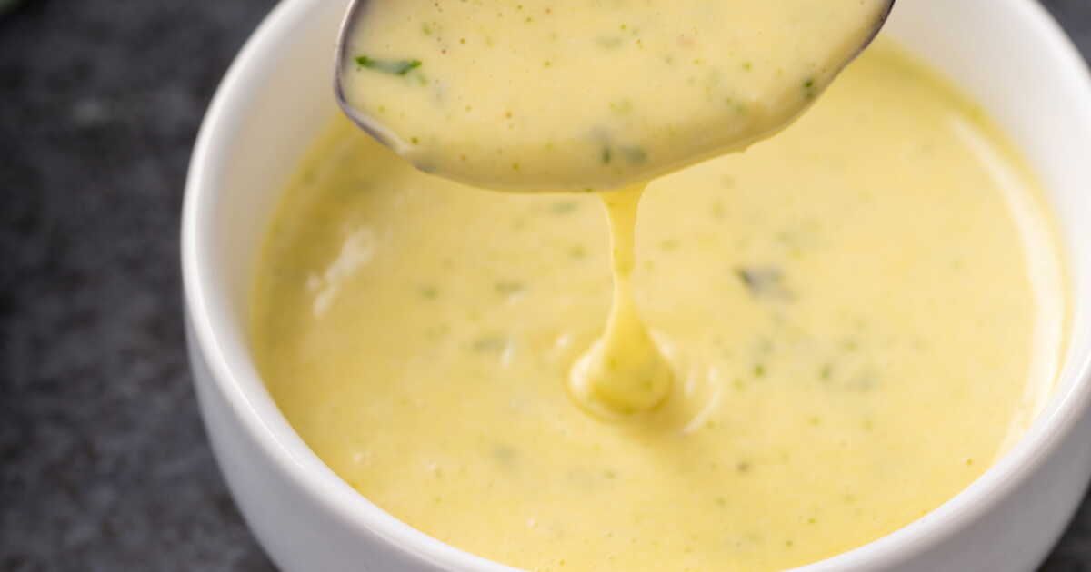 les secrets d'un chef pour une sauce béarnaise parfaite