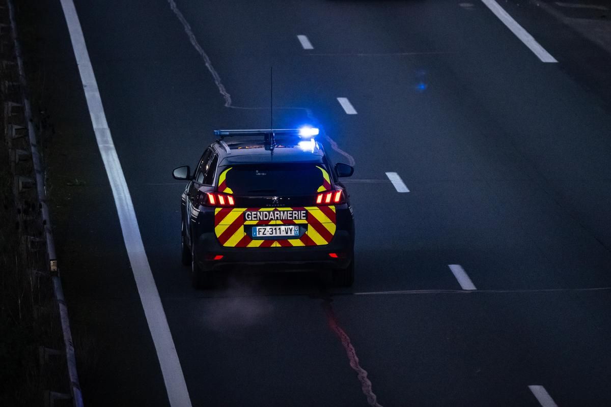 Une course-poursuite mouvementée en Gironde : une fuyarde arrêtée après un incident spectaculaire