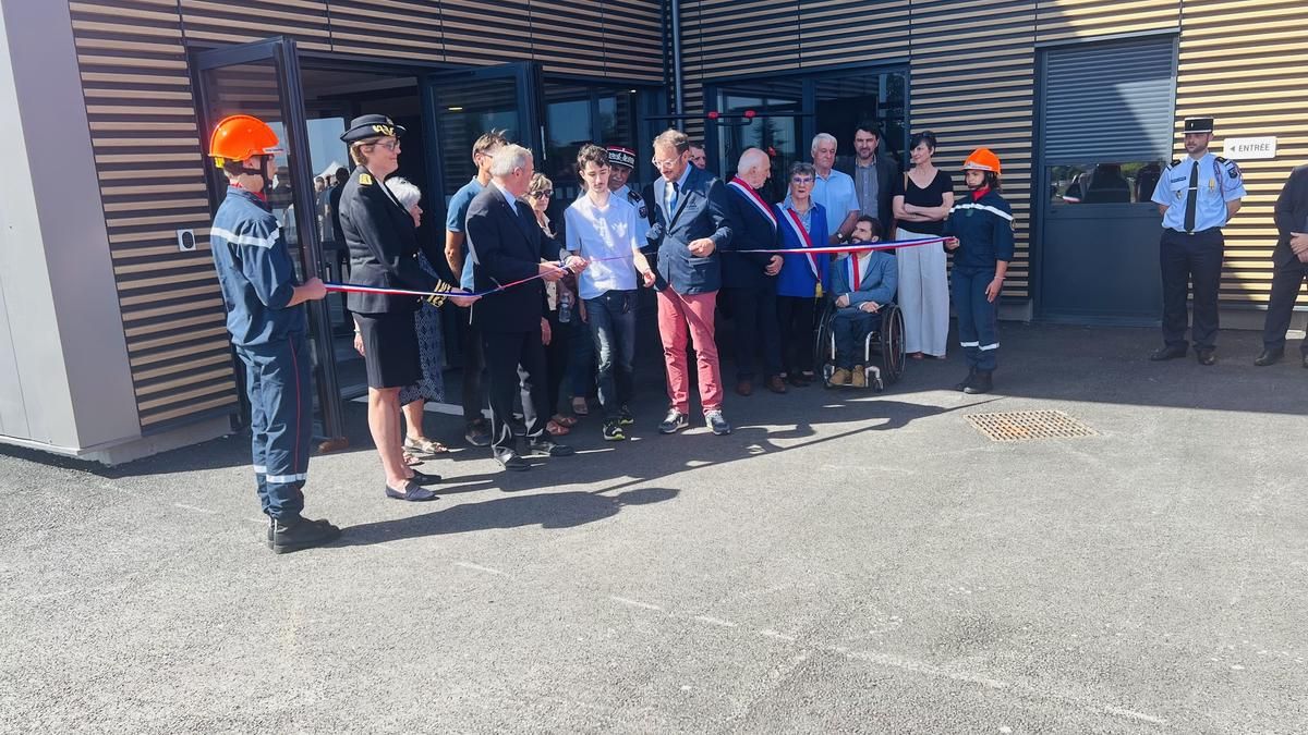À Bergerac, une nouvelle caserne rend hommage à Michaël Brézault, pompier décédé