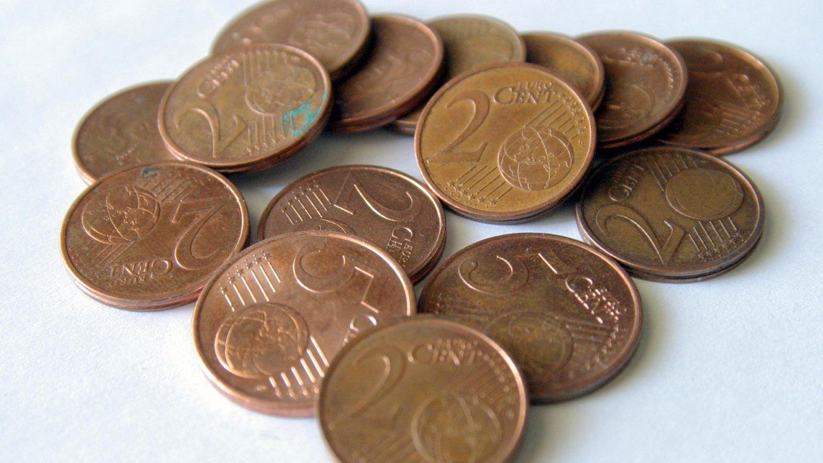 Un habitant de Zurich face aux impôts pour cinq centimes : l'absurde de la fiscalité