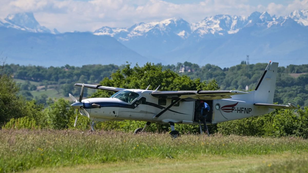 Tragédie aérienne au Missouri : un appareil de parachutisme s'écrase, douze victimes au compteur