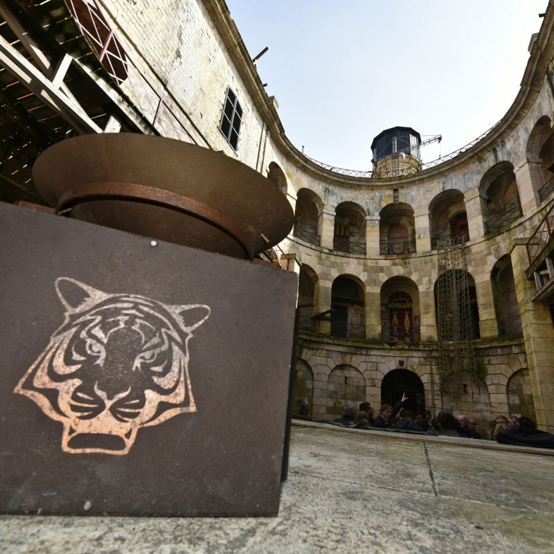 Fort Boyard : un retour flamboyant avec Cyril Féraud pour une 37e saison revisitée