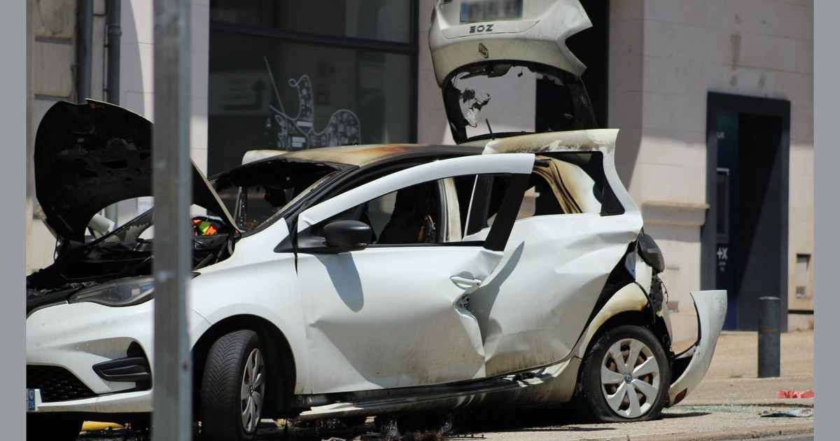 Explosion d'une voiture électrique au cœur de Périgueux : un incident choquant