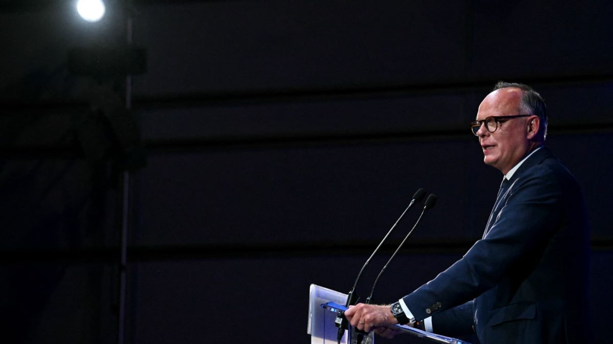 Édouard Philippe appelle l'Europe à renforcer sa souveraineté via la technologie et la défense