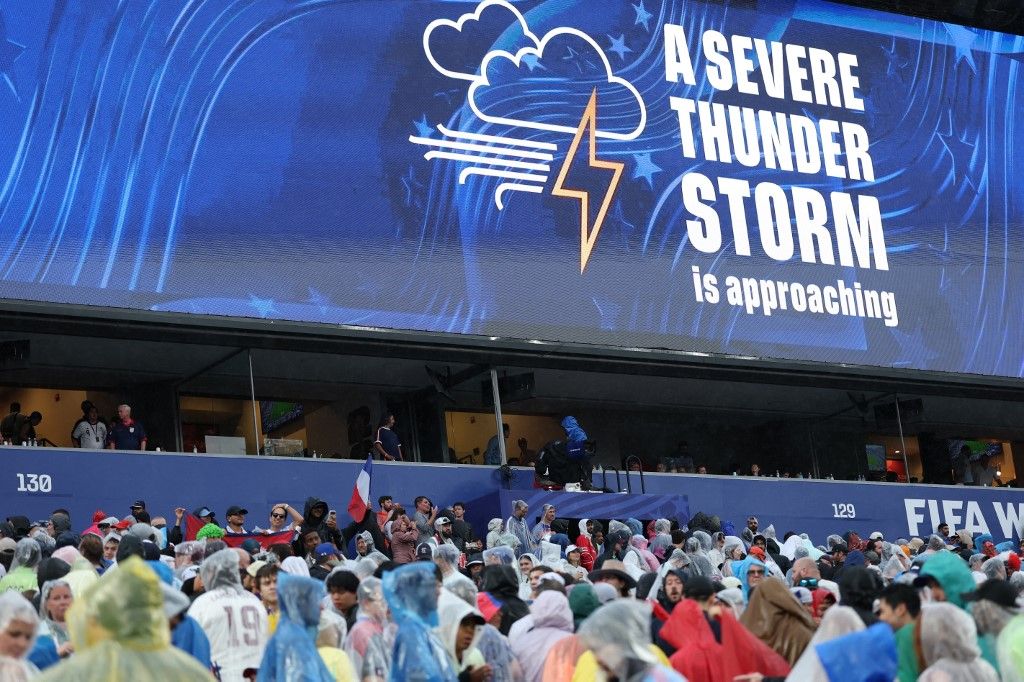 Suspension du match France-Irak en raison d’un orage : quelles conséquences ?