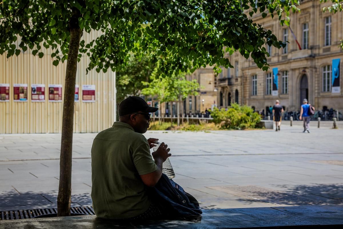 canicule : la chaleur persiste, 72 départements en vigilance rouge