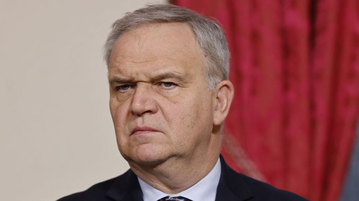 François-Noël Buffet, un choix contesté face aux droits fondamentaux