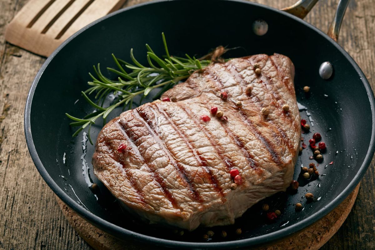 le geste à éviter pour un steak parfaitement tendre