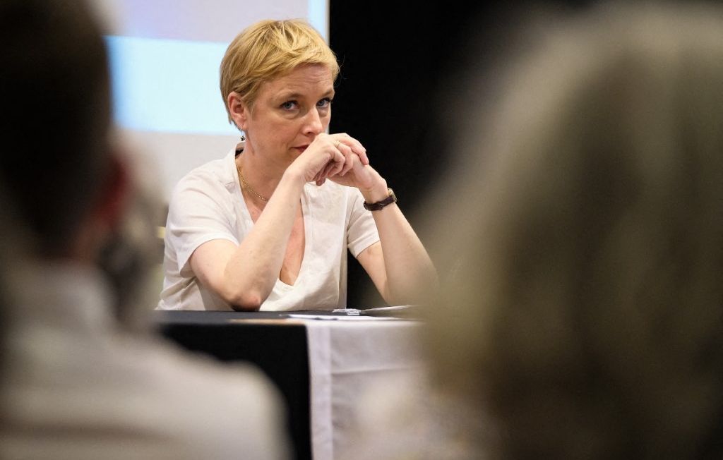 Présidentielle 2027 : Clémentine Autain renonce face à l'accumulation des candidatures de gauche